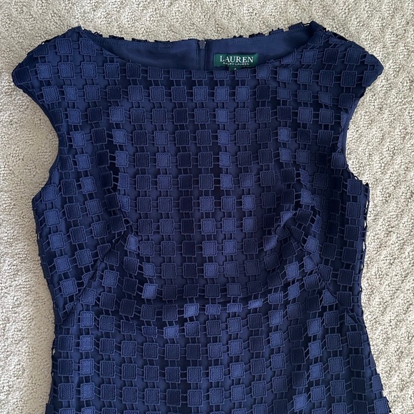 Lauren Ralph Lauren Geometric Square Lace Sheath Dress Office Navy Blue Size 4 - Picture 4 of 14